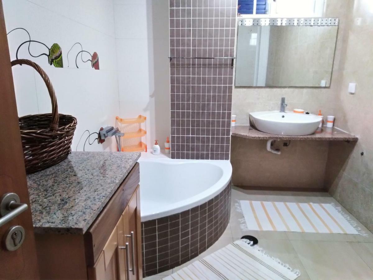 Guest House Host O Morro Castelo Branco  ภายนอก รูปภาพ